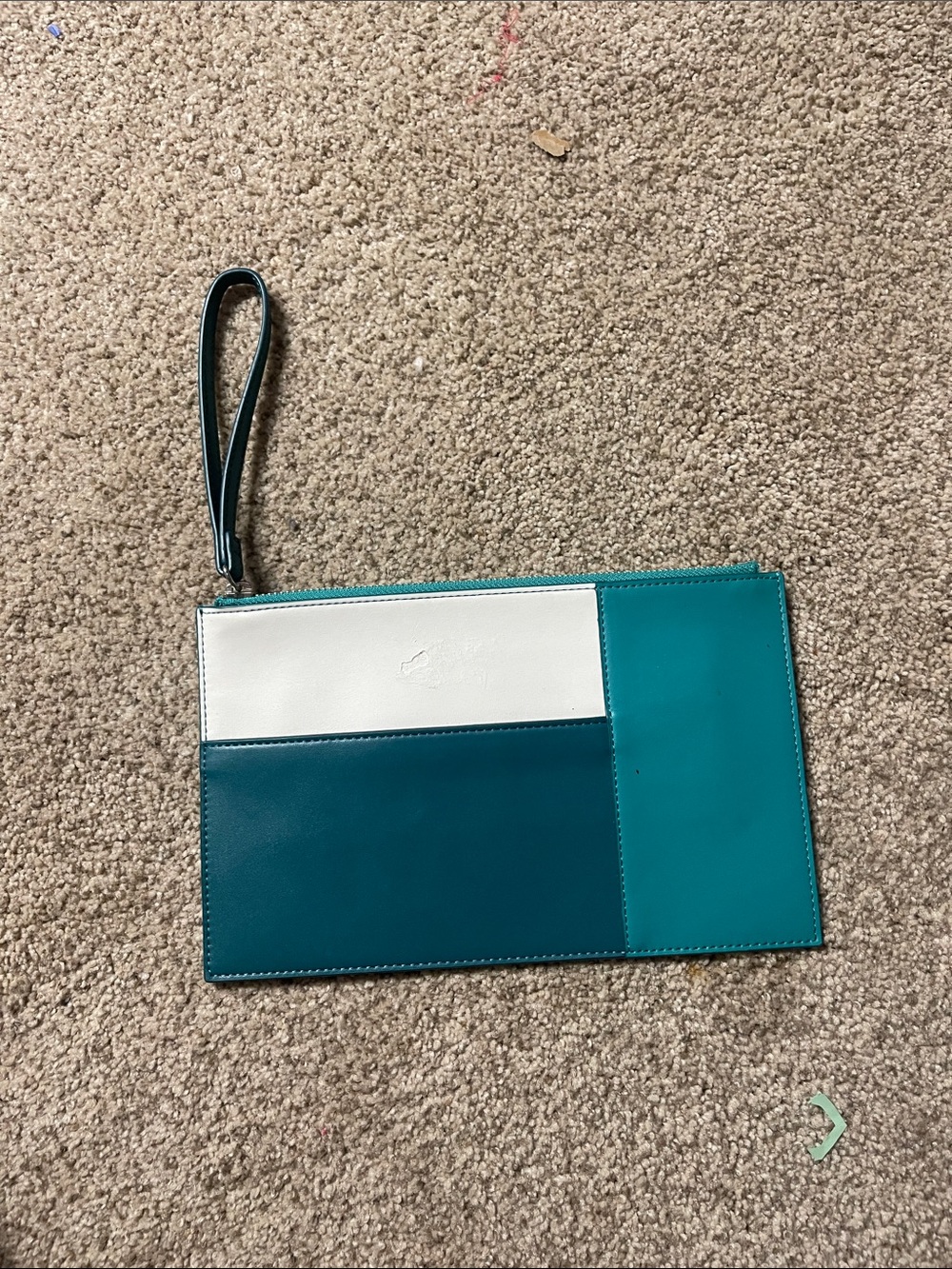 Vera Bradley Teal, Dark Teal & White Colorblock Wristlet